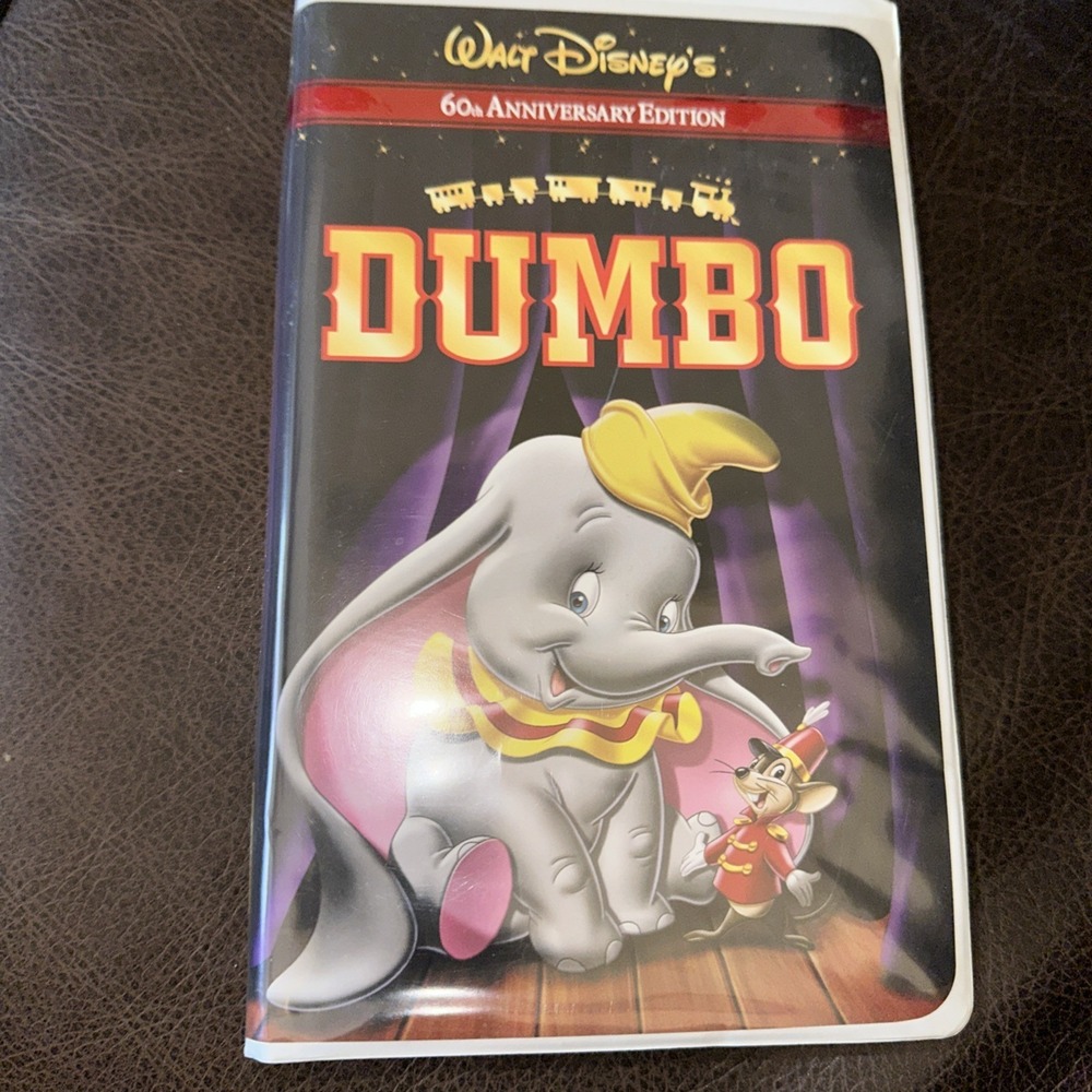 Walt Disneys Dumbo VHS 2001‎ 60th Anniversary Edition Clamshell Video Tape